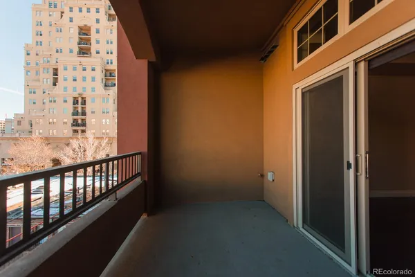 $2,400 | 1120 Delaware Street, Unit 308, Denver, CO 80204