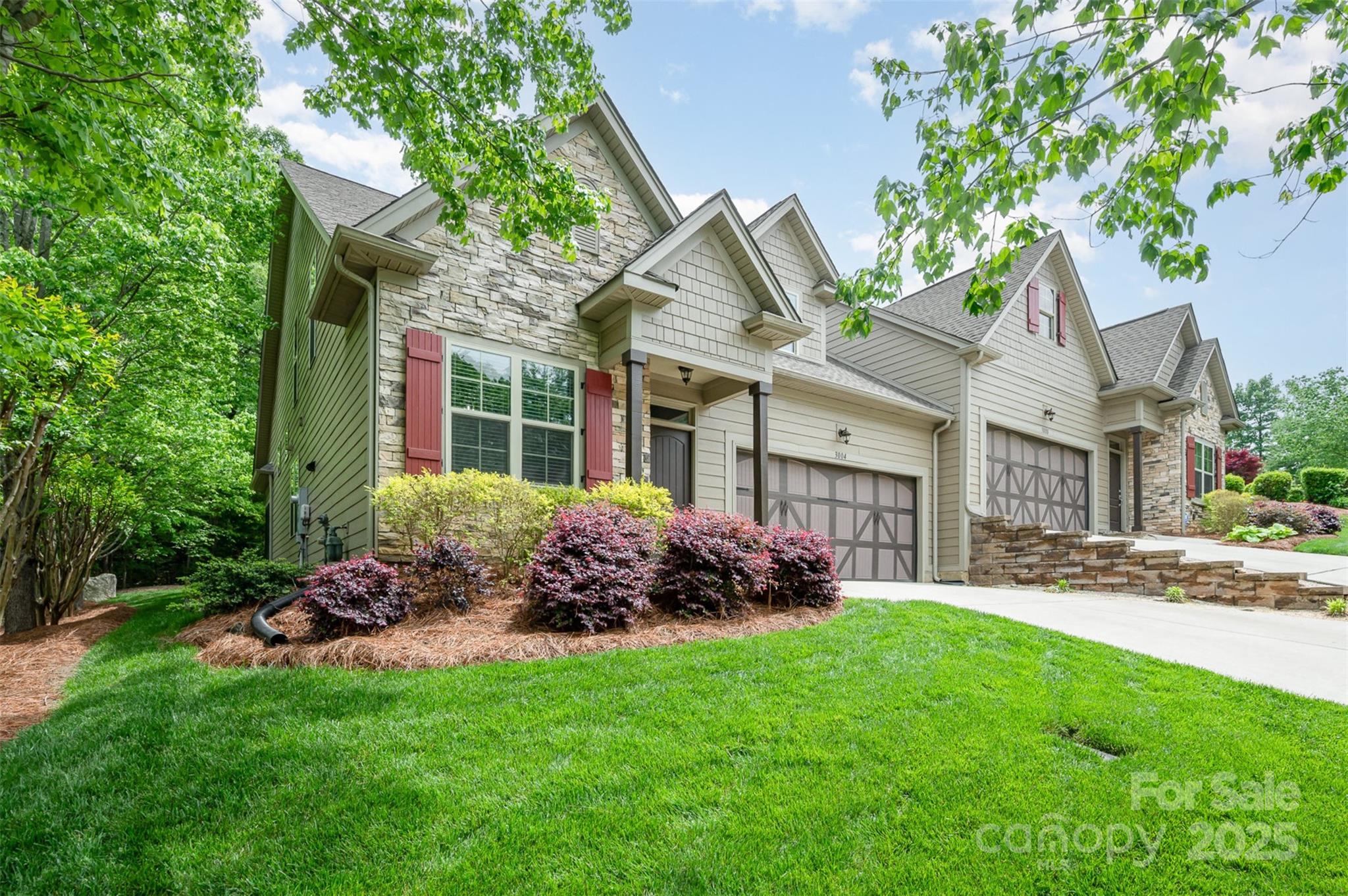 3004 Village Ridge Drive Gastonia, NC 28056 - Photo 3 of 35 a view of a house with a garden
