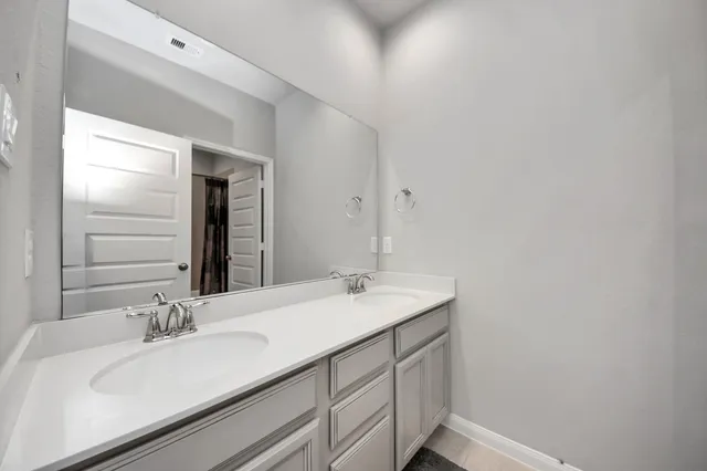 a view of a room with an empty space