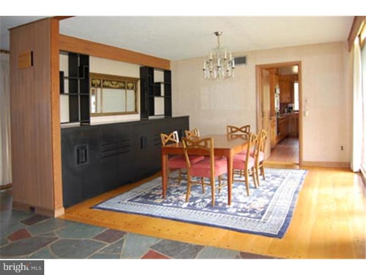 102 Center Mill Road Chadds Ford, PA 19317 - Photo 2 of 22 Dining Room
