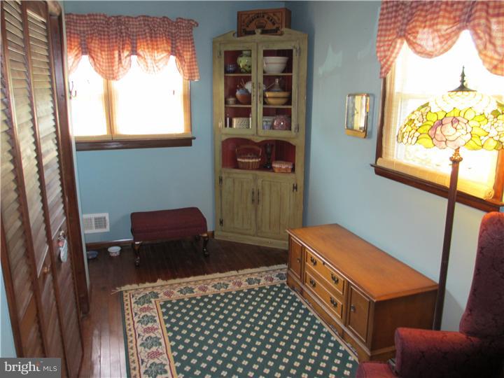 22 Albemarle Road Hamilton Square, NJ 08690 - Photo 12 of 20
