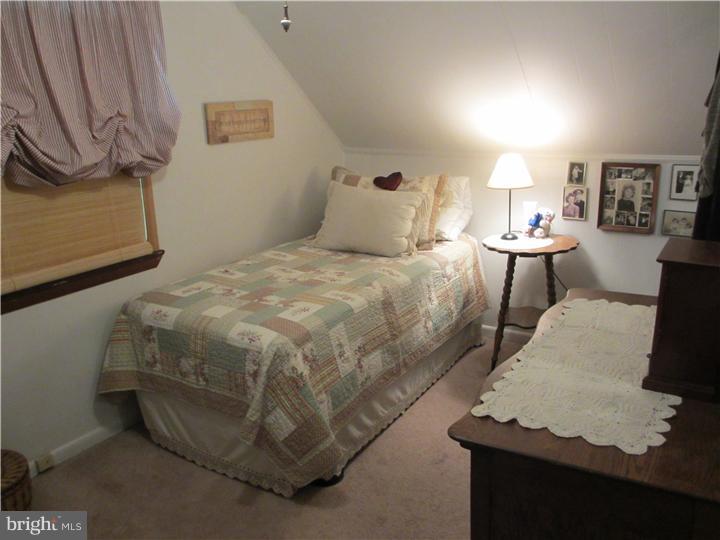 22 Albemarle Road Hamilton Square, NJ 08690 - Photo 14 of 20