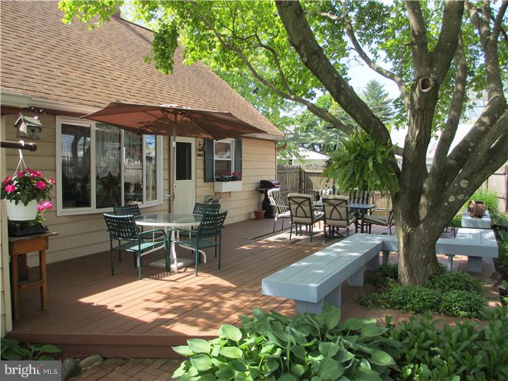 22 Albemarle Road Hamilton Square, NJ 08690 - Photo 17 of 20