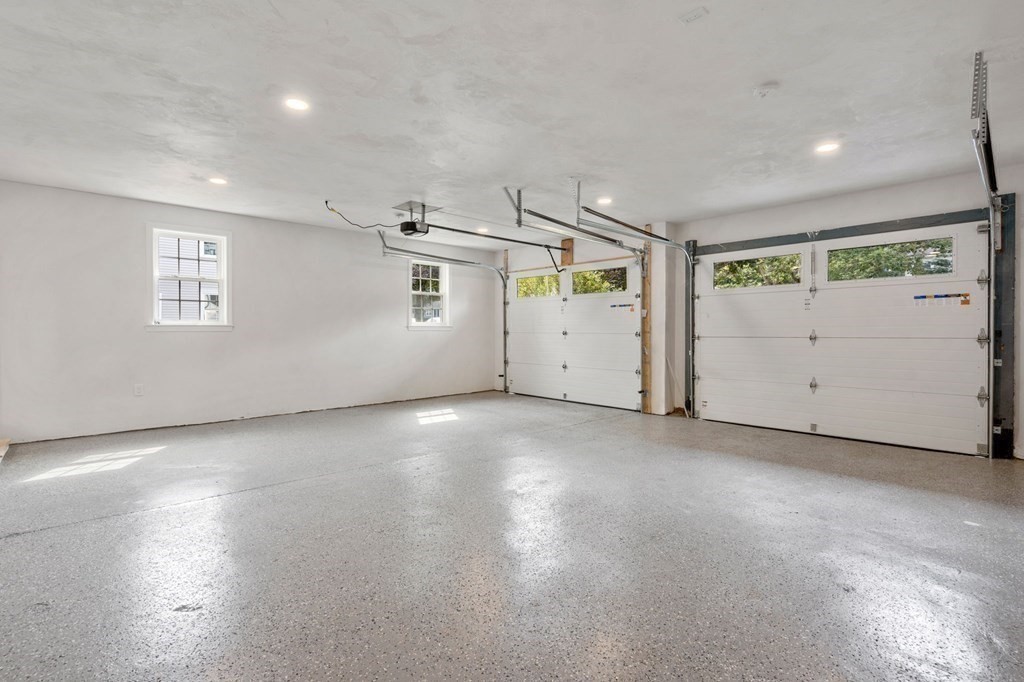 200 Hunting Road Needham, MA 02494 - Photo 31 of 31 an empty room with windows