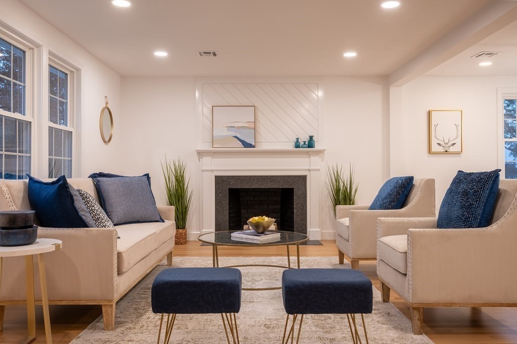 200 Hunting Road Needham, MA 02494 - Photo 4 of 31