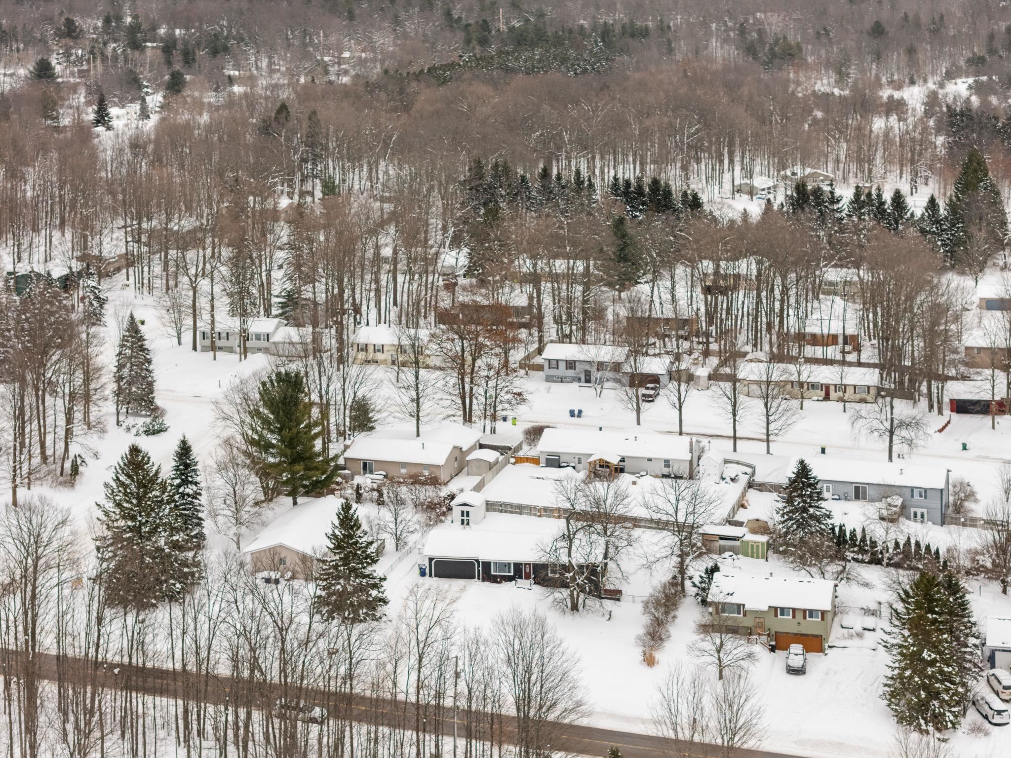 1650 Rasho Road Traverse City, MI 49696 - Photo 44 of 49 1942144-8f0208b3-a5bb-48c3-8f85-77c3251ab129.JPG