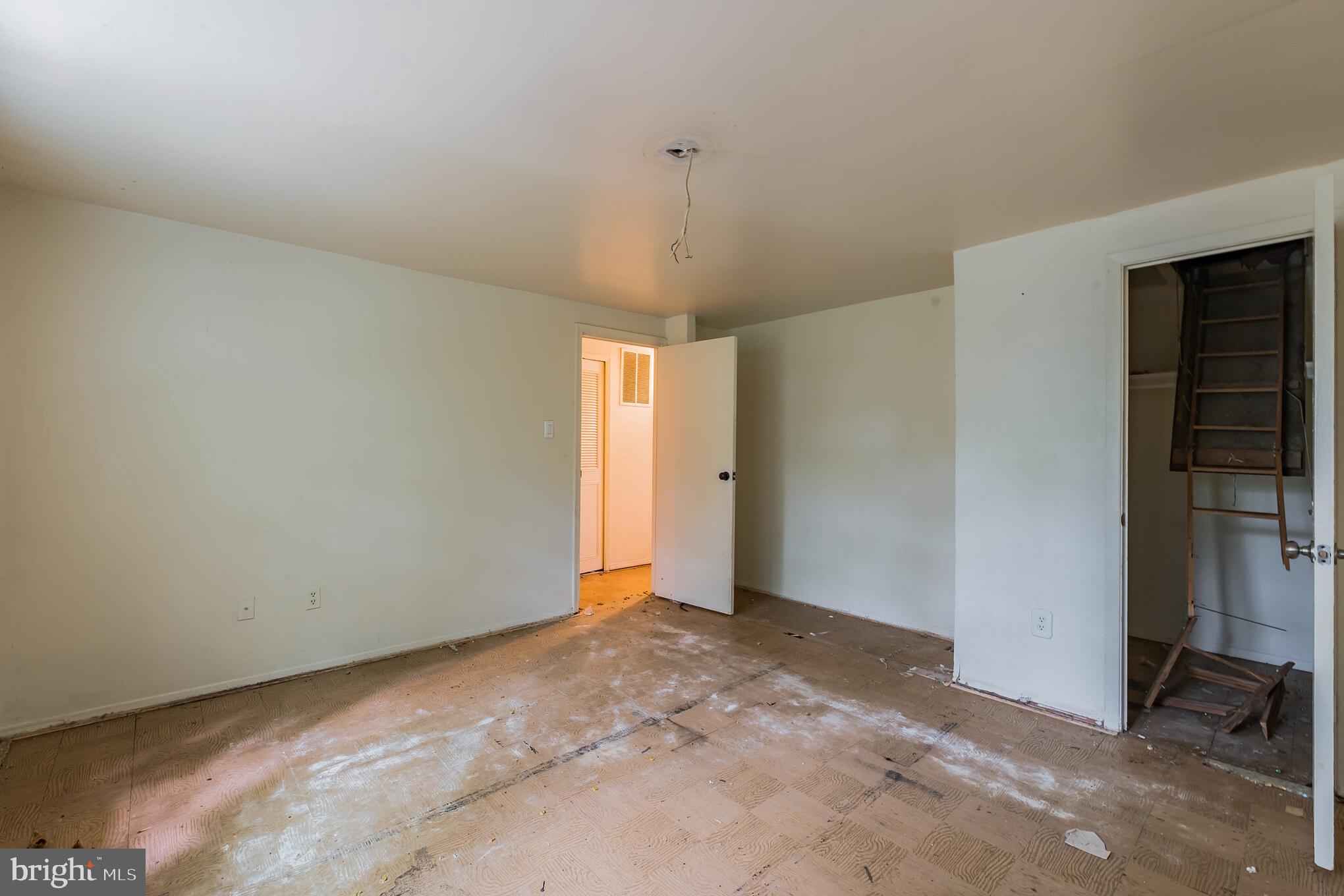 27 Raleigh Place Willingboro, NJ 08046 - Photo 15 of 25