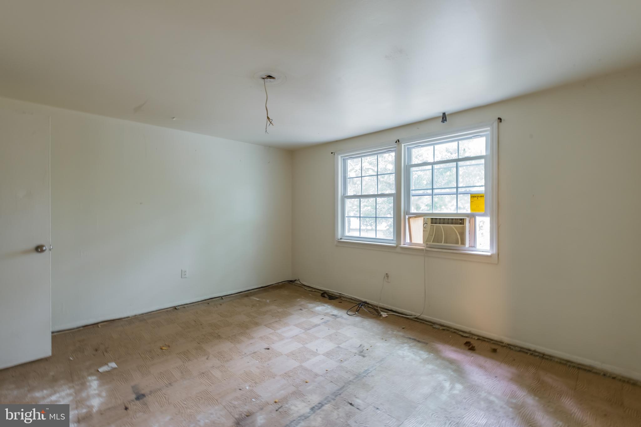 27 Raleigh Place Willingboro, NJ 08046 - Photo 17 of 25