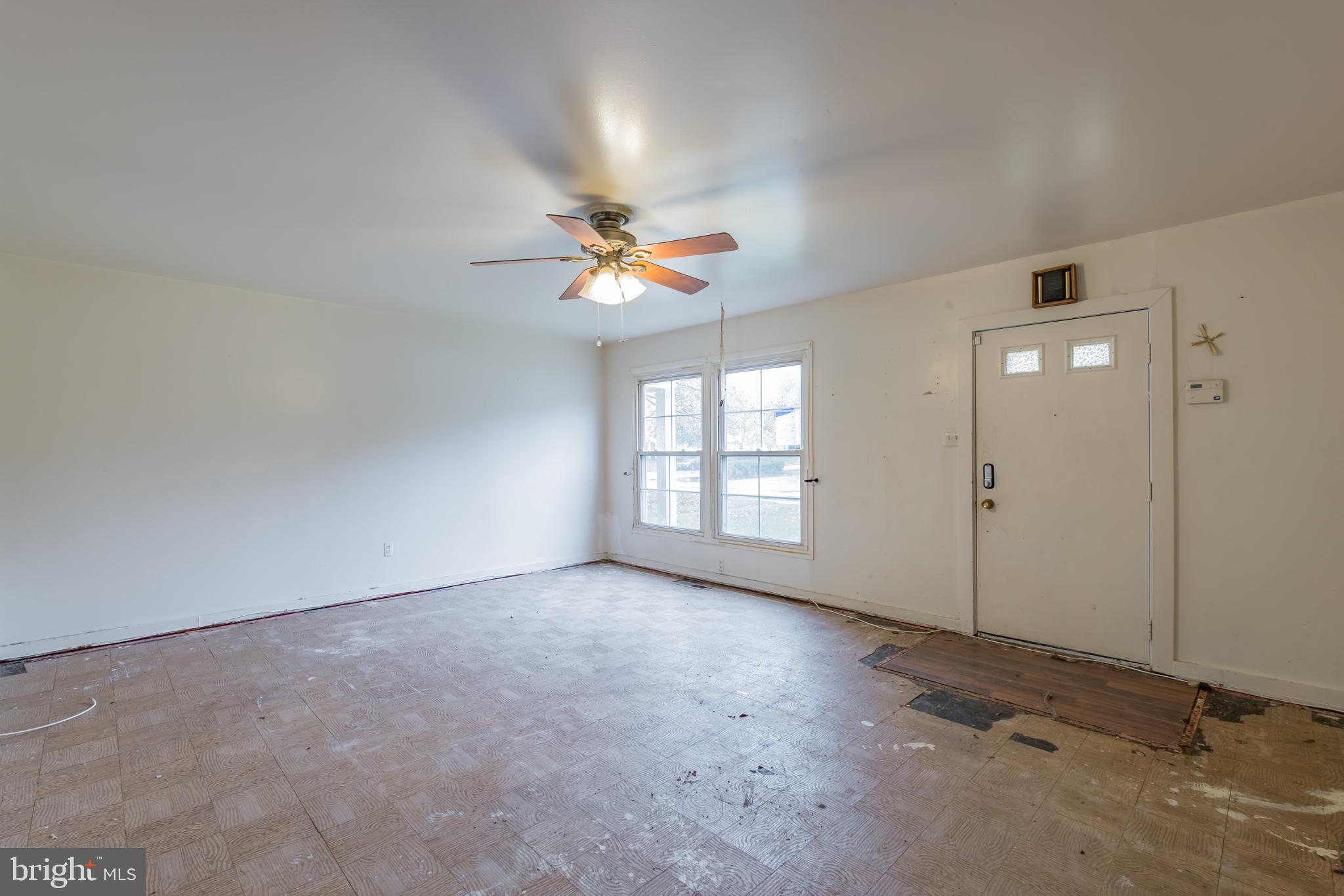 27 Raleigh Place Willingboro, NJ 08046 - Photo 21 of 25