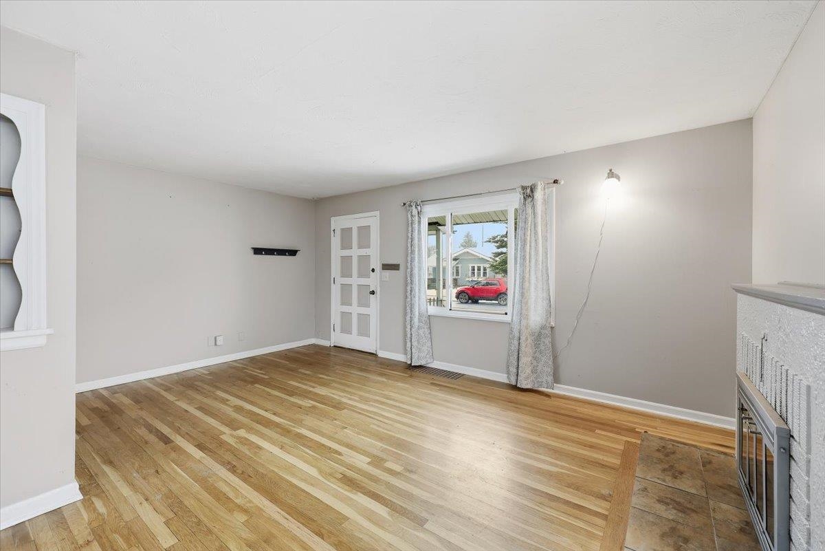 4808 North Adams Street Spokane, WA 99205 - Photo 2 of 28