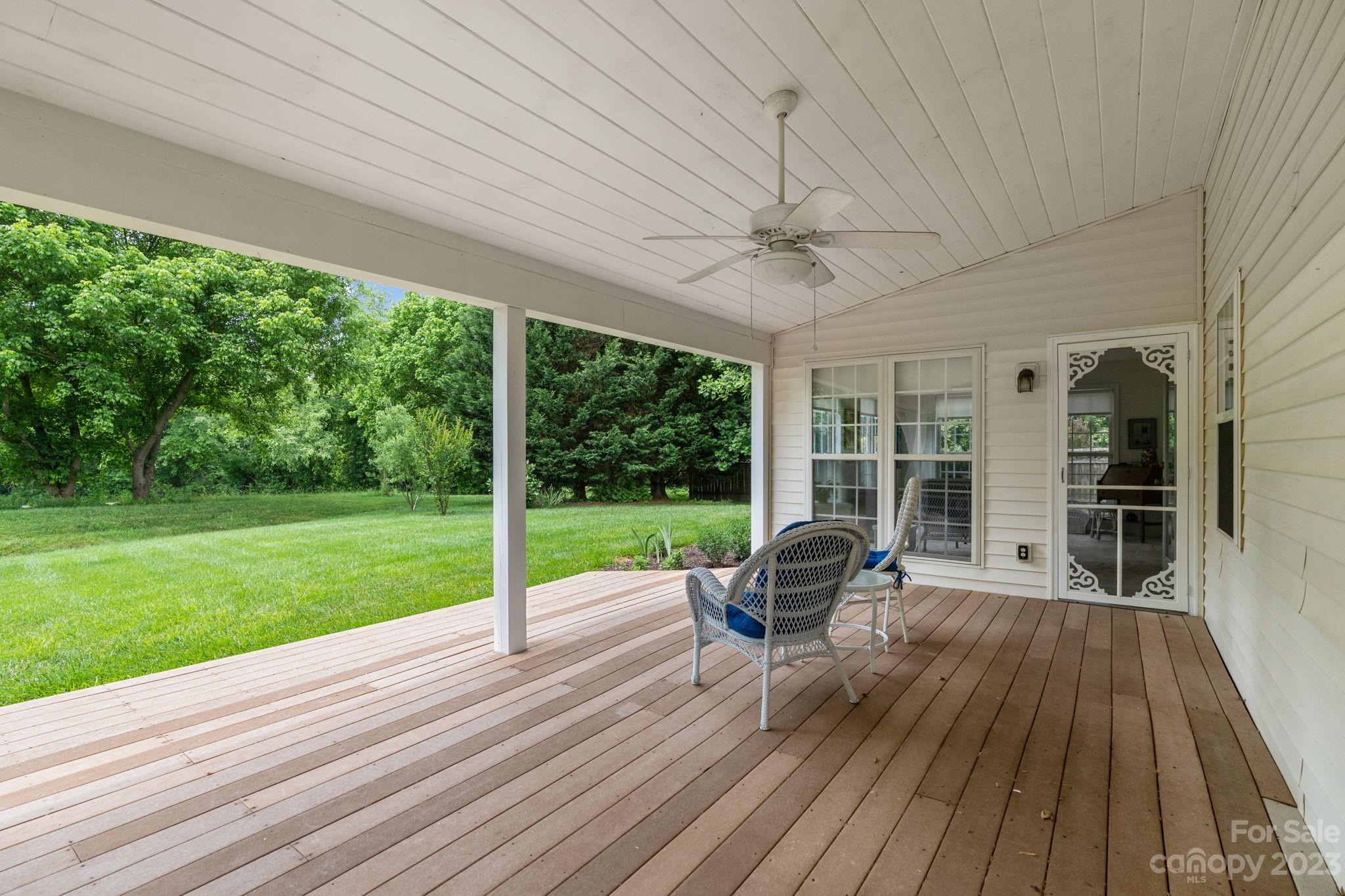 54 English Oak Road Fletcher, NC 28732 - Photo 3 of 26 Gallery Image 3
