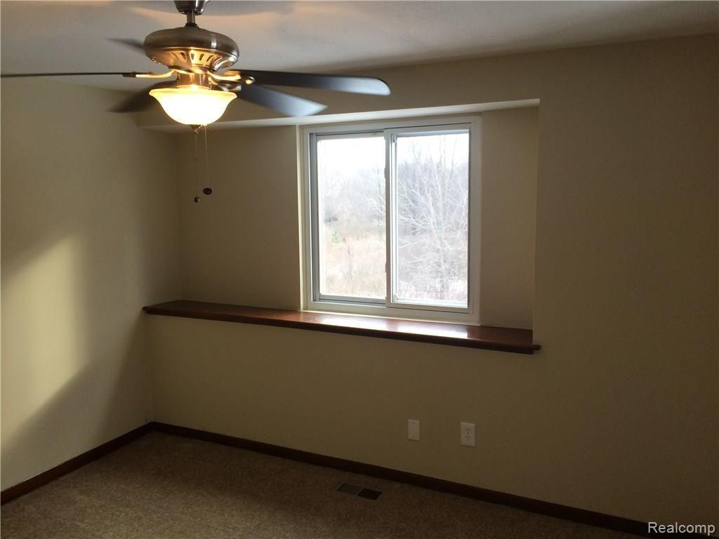 3267 East Coon Lake Road Howell, MI 48843 - Photo 32 of 35 IMG_2443.JPG