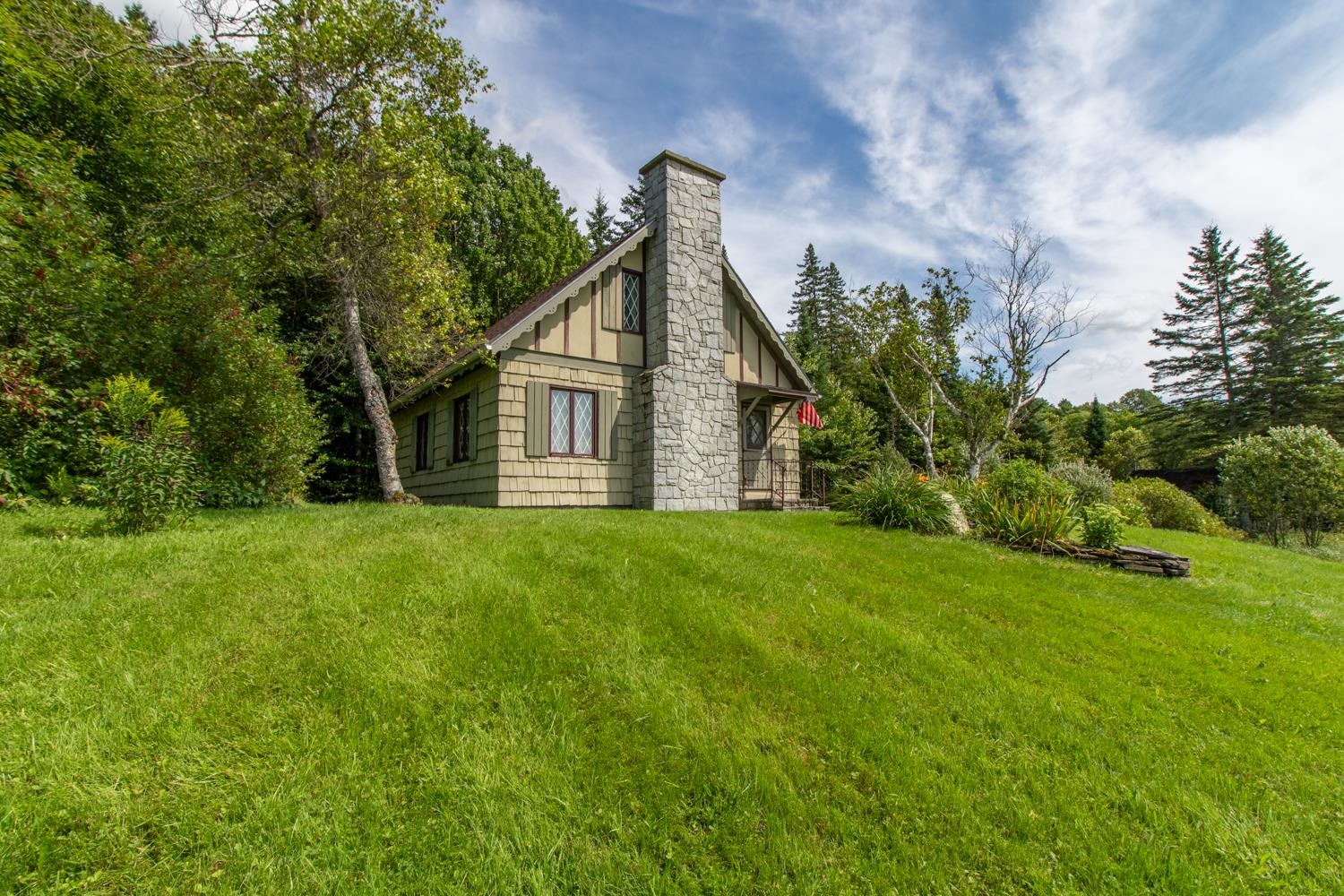 5855 Valley Road Holland, VT 05830 - Photo 1 of 40 Gallery Image 1