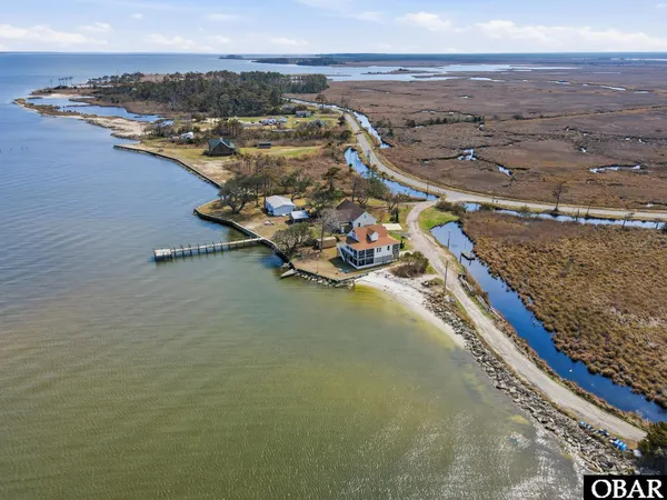 $750,000 | 52 Cahoon Road, Manns Harbor, NC 27953