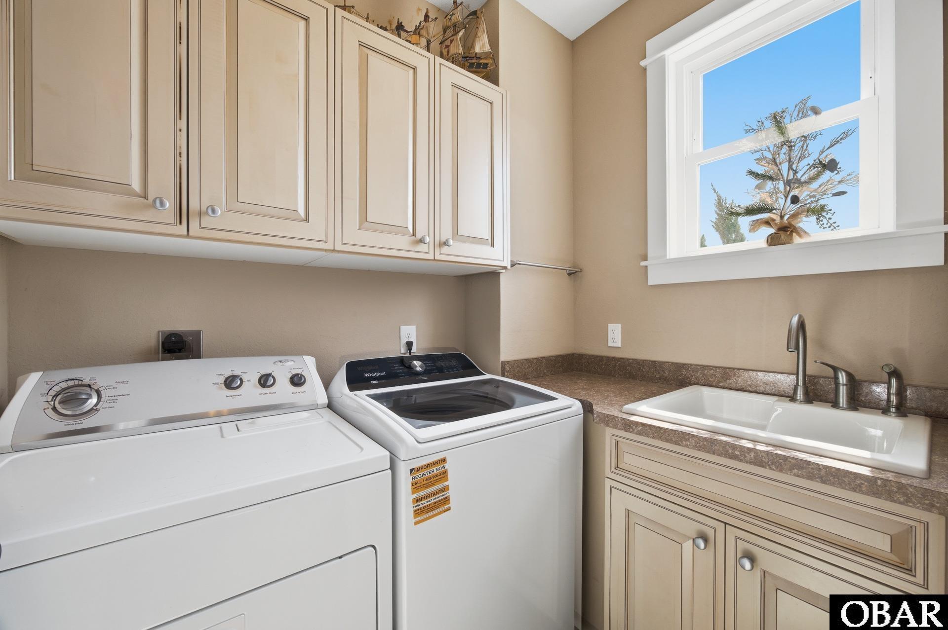 52 Cahoon Road Manns Harbor, NC 27953 - Photo 8 of 19 Utility Room