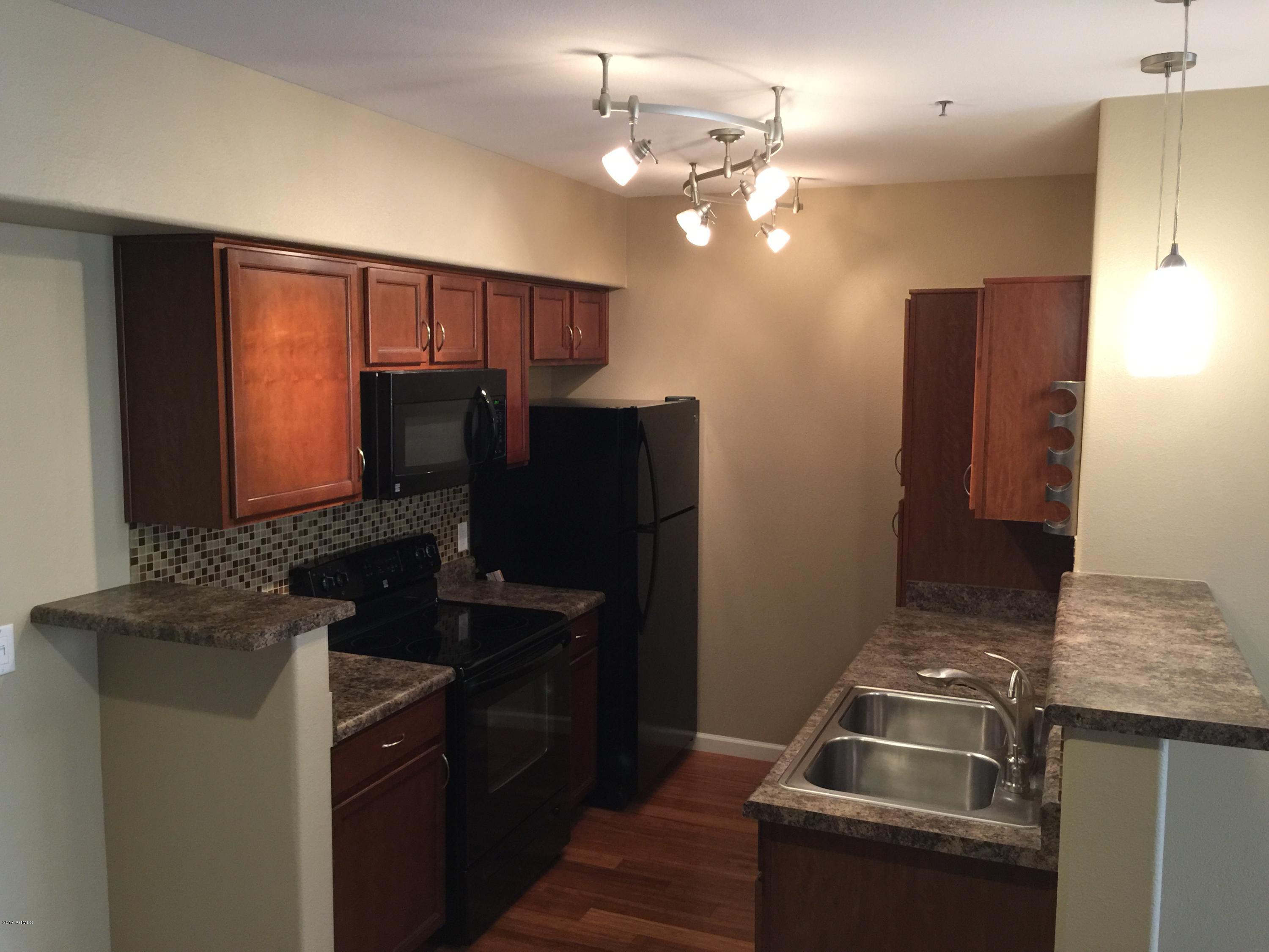 2134 East Broadway Road, Unit 1043 Tempe, AZ 85282 - Photo 10 of 30 Kitchen