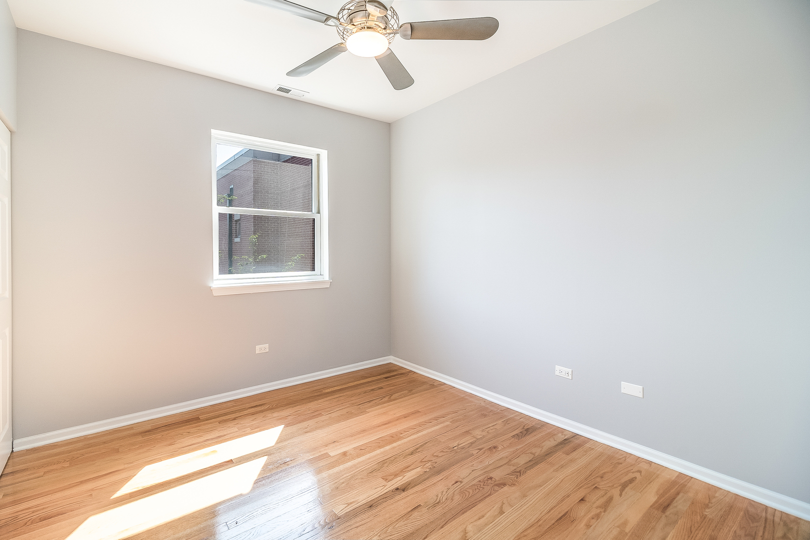 1461 South Halsted Street, Unit 3B Chicago, IL 60607 - Photo 11 of 21 an empty room with a window