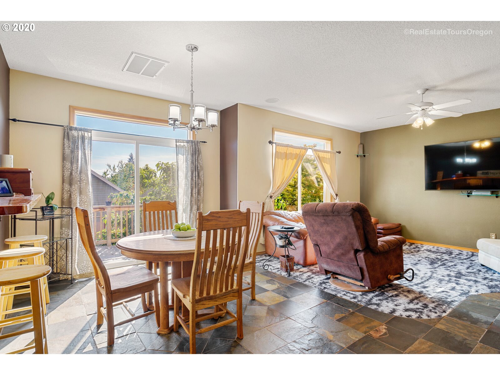 18295 Tupper Road Sandy, OR 97055 - Photo 14 of 31 Gallery Image 14