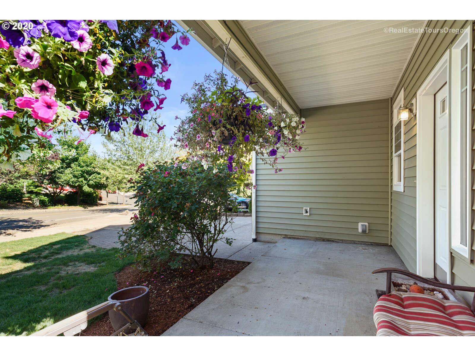 18295 Tupper Road Sandy, OR 97055 - Photo 3 of 31 Gallery Image 3