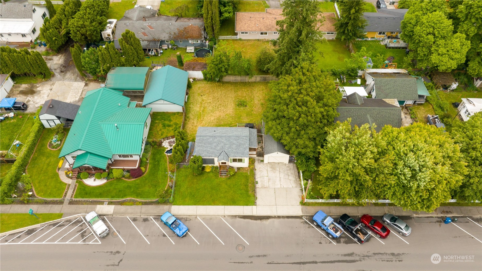 705 Main Street Sultan, WA 98294 - Photo 25 of 31 an aerial view of a houses with yard
