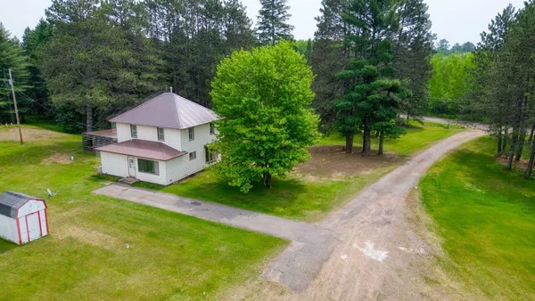 $390,000 | 4745 Judd Road, Gilbert, MN 55741