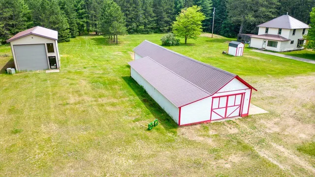 $390,000 | 4745 Judd Road, Gilbert, MN 55741