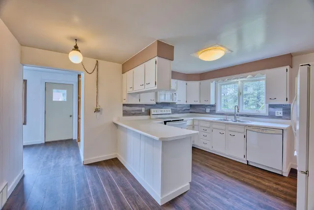 $390,000 | 4745 Judd Road, Gilbert, MN 55741