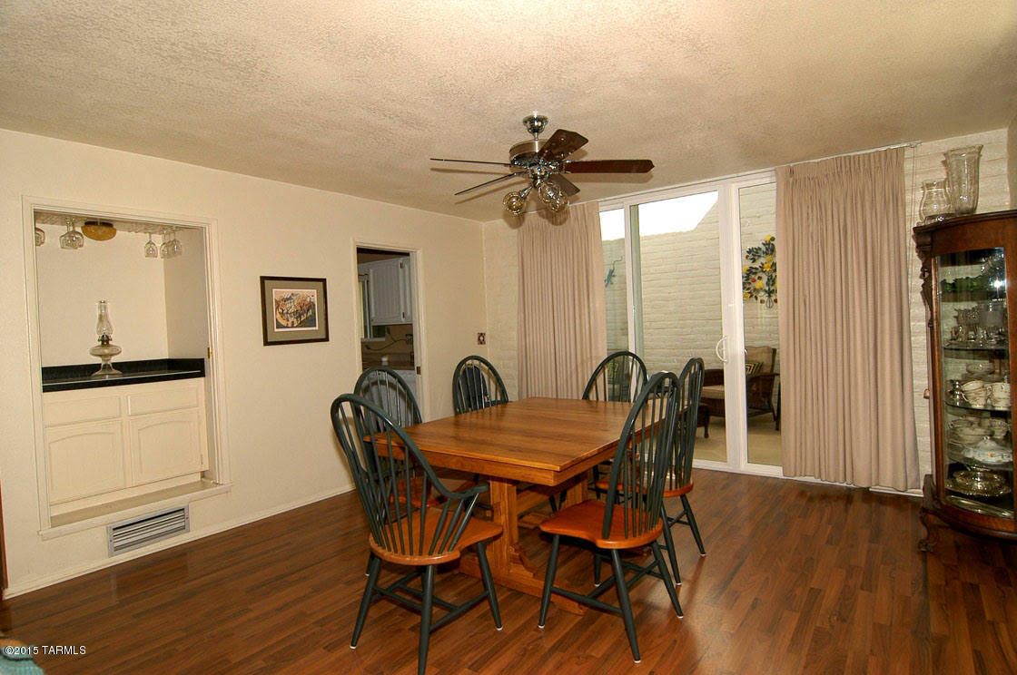 706 West Roller Coaster Road Tucson, AZ 85704 - Photo 10 of 23