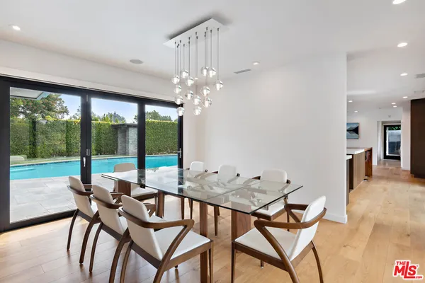 $23,000 | 3035 Lake Glen Drive, Beverly Hills, CA 90210