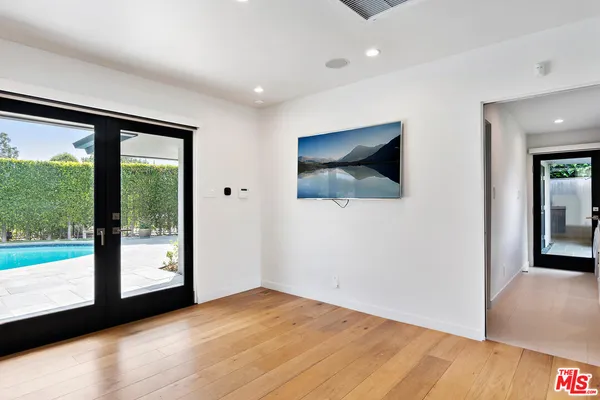 $23,000 | 3035 Lake Glen Drive, Beverly Hills, CA 90210