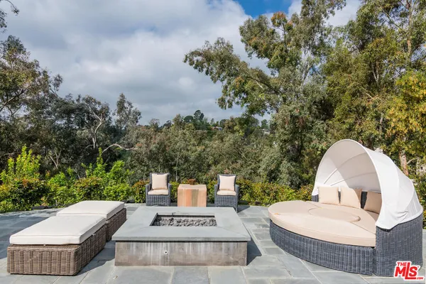 $23,000 | 3035 Lake Glen Drive, Beverly Hills, CA 90210