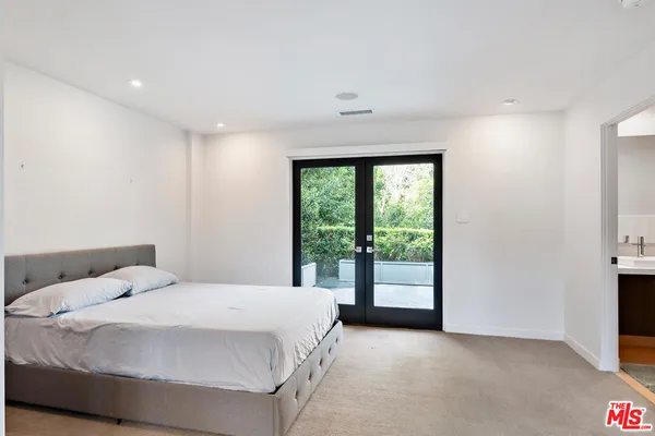 $23,000 | 3035 Lake Glen Drive, Beverly Hills, CA 90210