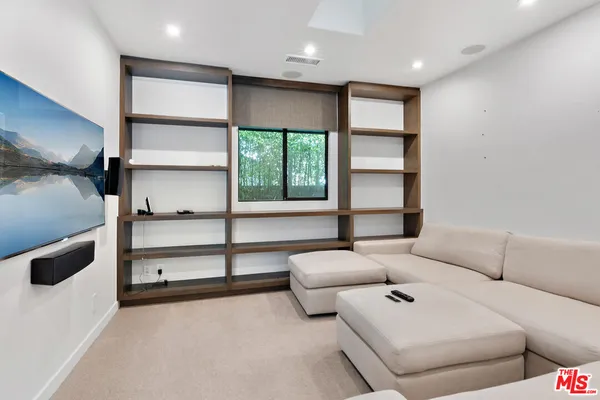 $23,000 | 3035 Lake Glen Drive, Beverly Hills, CA 90210
