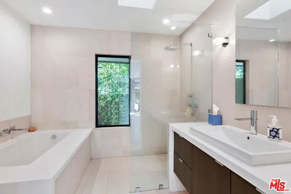 $23,000 | 3035 Lake Glen Drive, Beverly Hills, CA 90210