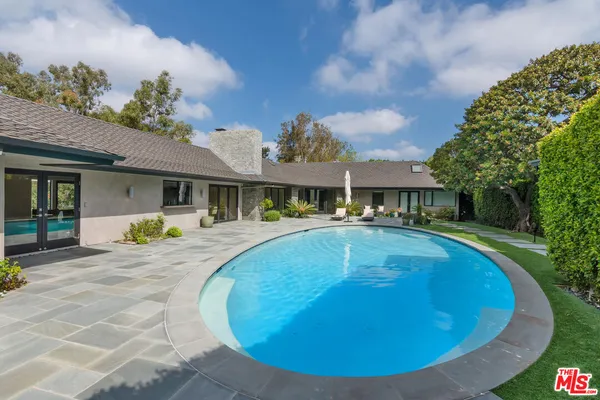 $23,000 | 3035 Lake Glen Drive, Beverly Hills, CA 90210