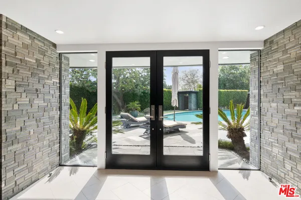 $23,000 | 3035 Lake Glen Drive, Beverly Hills, CA 90210