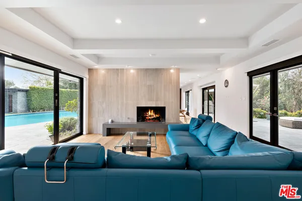 $23,000 | 3035 Lake Glen Drive, Beverly Hills, CA 90210