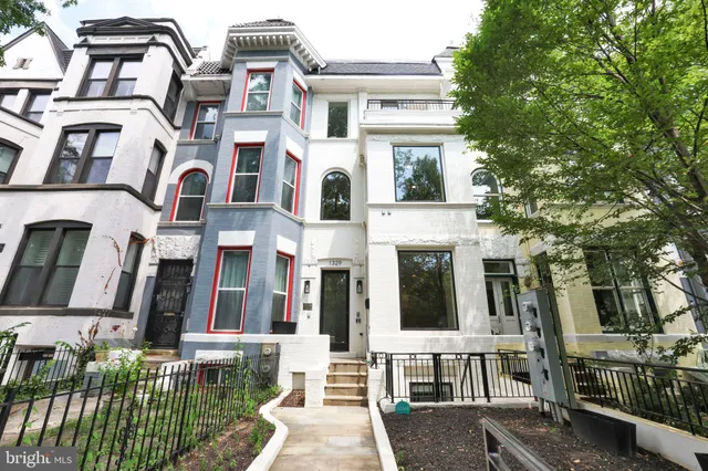 $1,200,000 | 1329 Irving Street Northwest, Unit 2, Washington, DC 20010