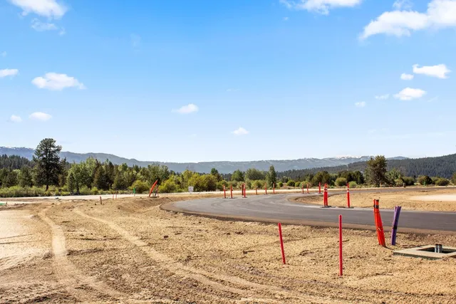 $140,000 | L3-b1 L3-b1 Lazy River Street, Unit 3, Cascade, ID 83611