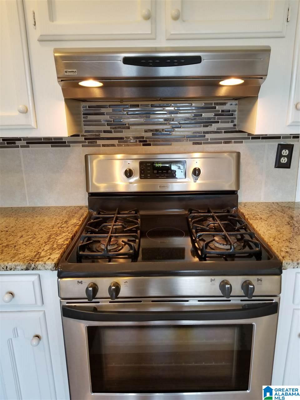 1432 Shades Crest Road Birmingham, AL 35226 - Photo 12 of 31