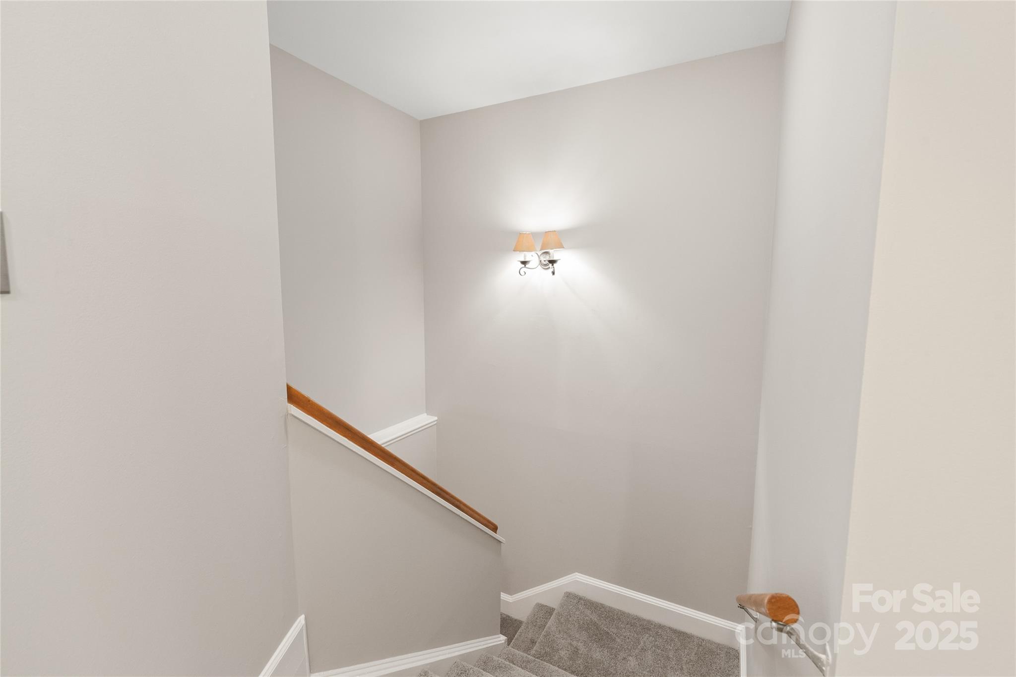 5949 Quail Hollow Road, Unit E Charlotte, NC 28210 - Photo 16 of 27 a view of small space