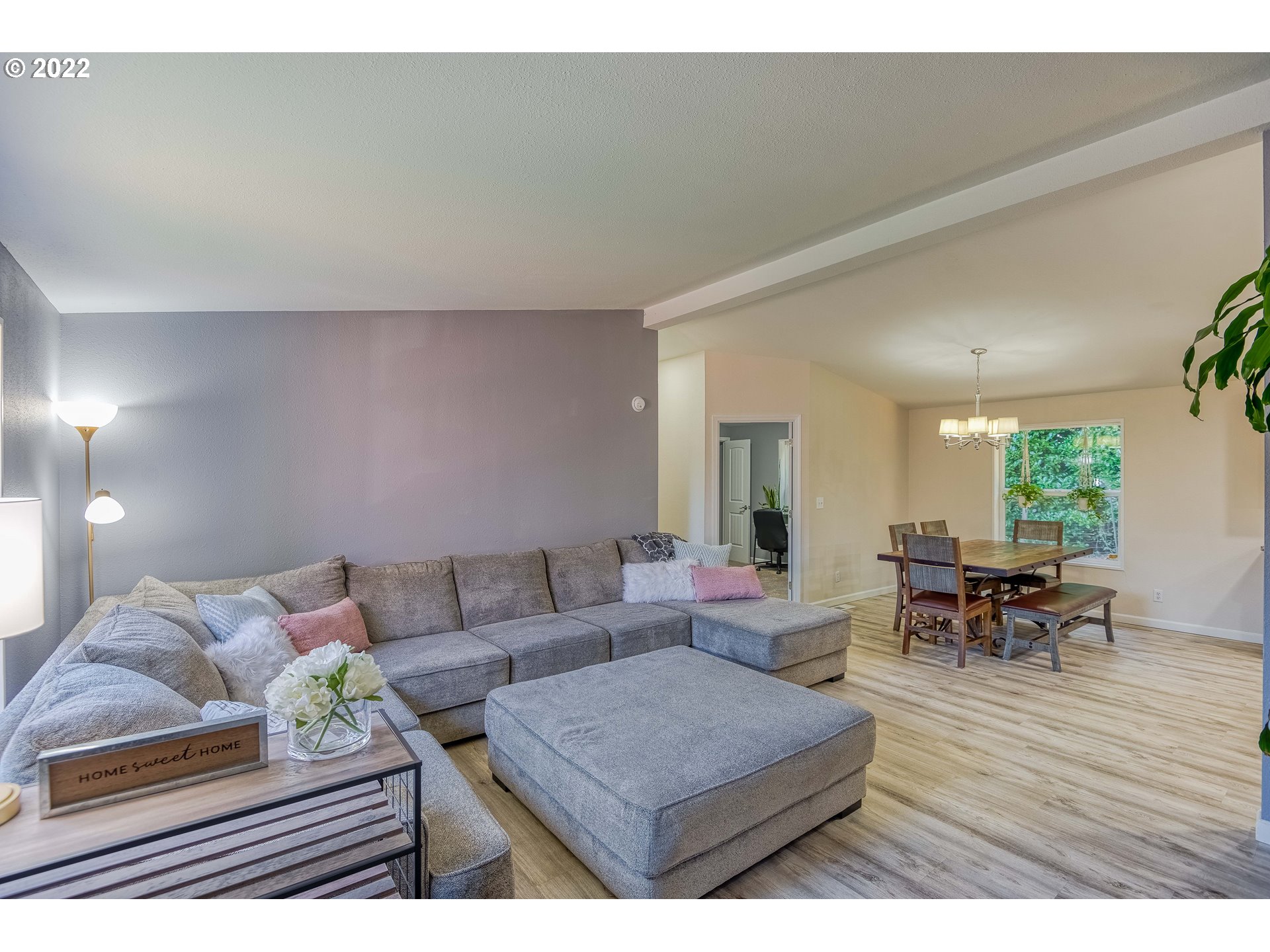 69886 Stage Road North Bend, OR 97459 - Photo 4 of 29 Gallery Image 4