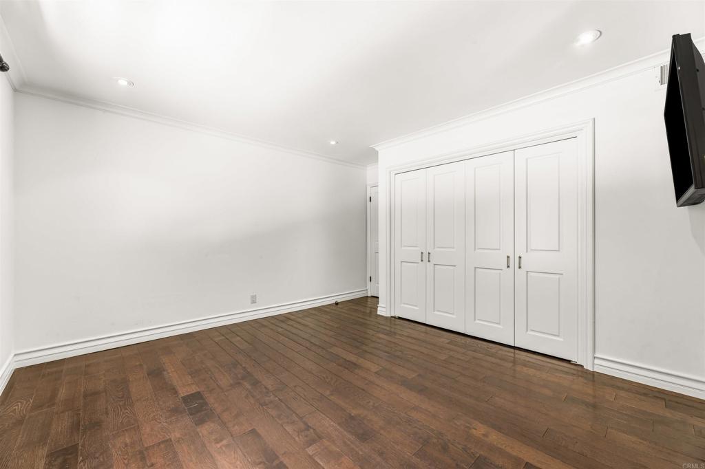 1060 Chantilly Road Los Angeles, CA 90077 - Photo 24 of 72 Gallery Image 24