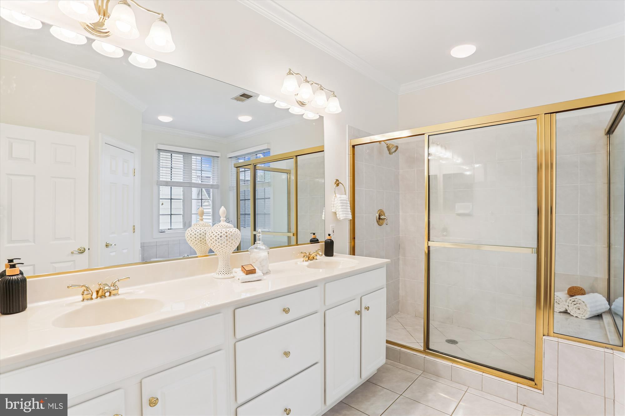 713 Bright Meadow Drive Gaithersburg, MD 20878 - Photo 24 of 54 Primary bath w/ double sink vanity