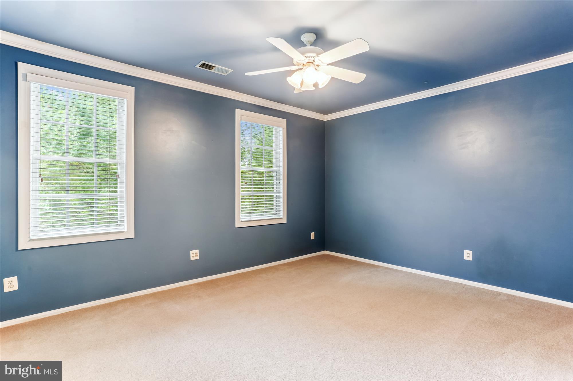 713 Bright Meadow Drive Gaithersburg, MD 20878 - Photo 29 of 54 Big third bedroom w/ lighted ceiling fan