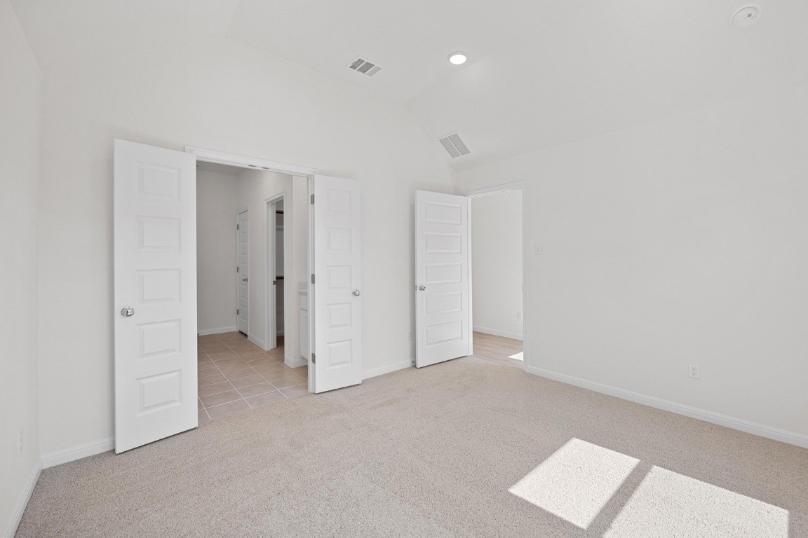 256 Bendecido Loop Elgin, TX 78621 - Photo 15 of 34