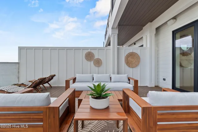 $2,275,000 | 601 Fort Fisher Boulevard South, Unit B, Kure Beach, NC 28449