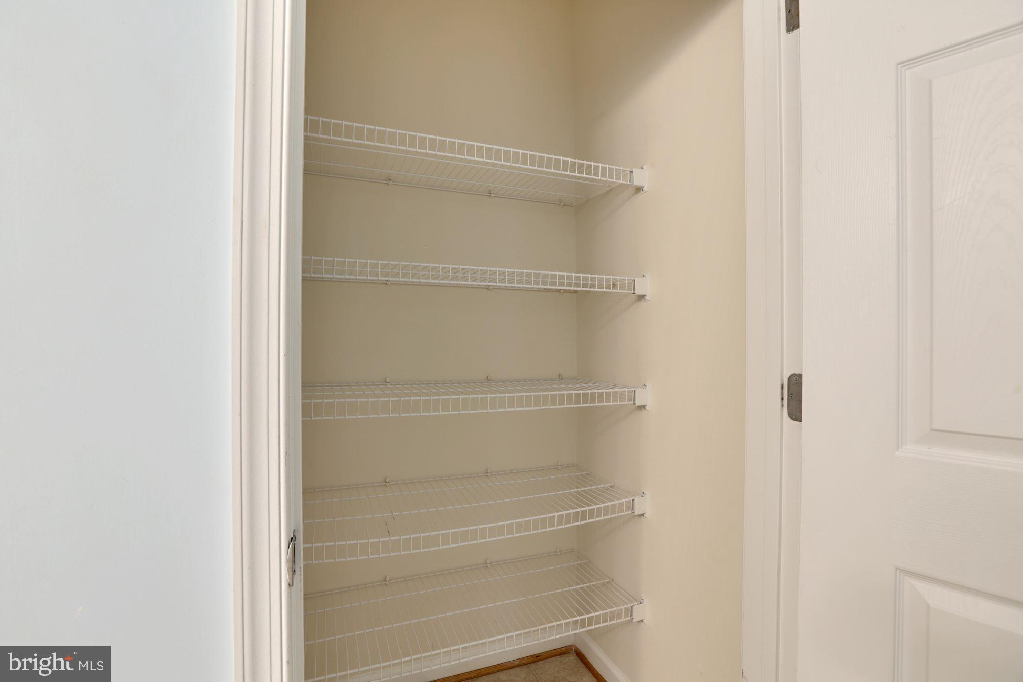 3830 Lightfoot Street, Unit 427 Chantilly, VA 20151 - Photo 20 of 37