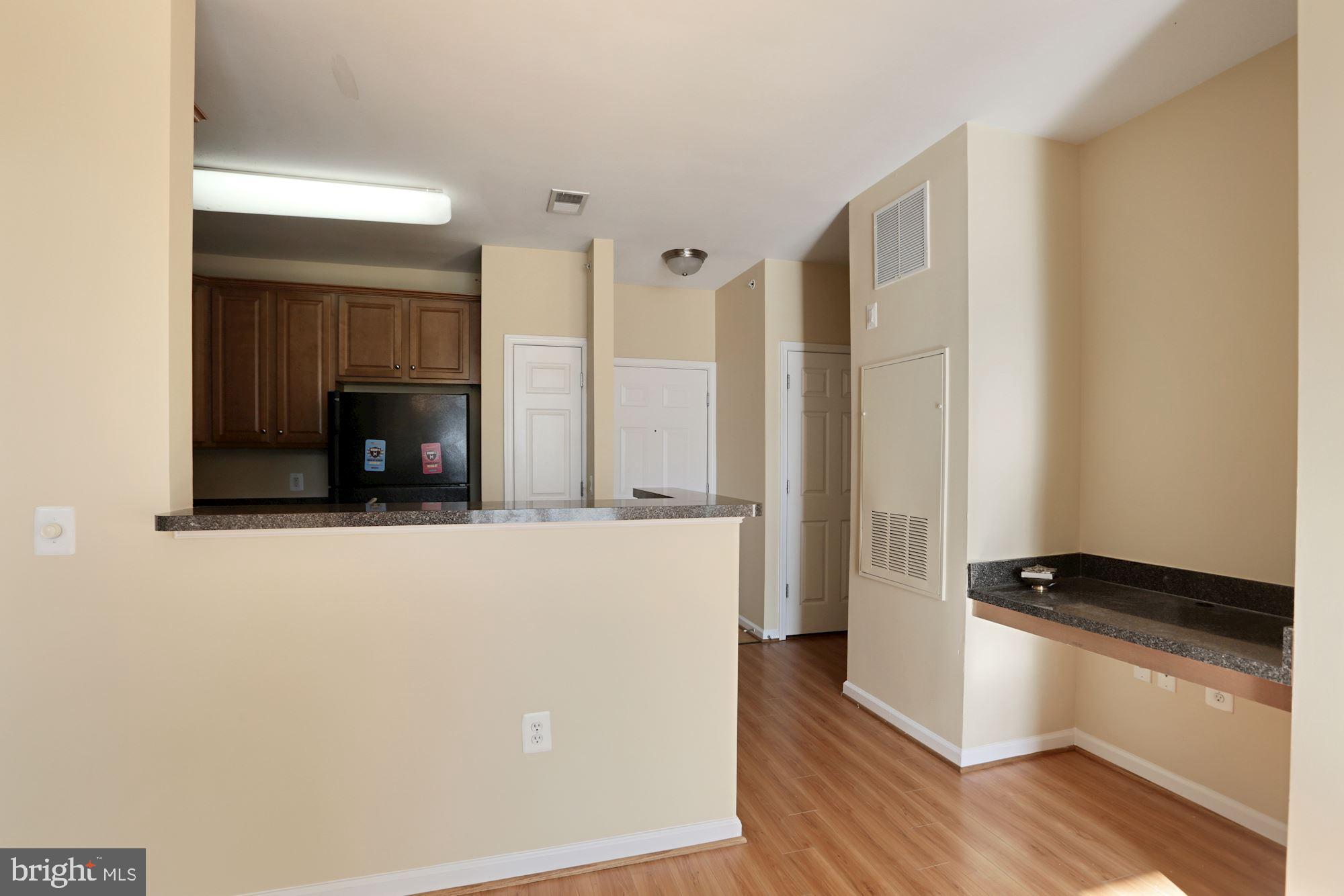 3830 Lightfoot Street, Unit 427 Chantilly, VA 20151 - Photo 7 of 37