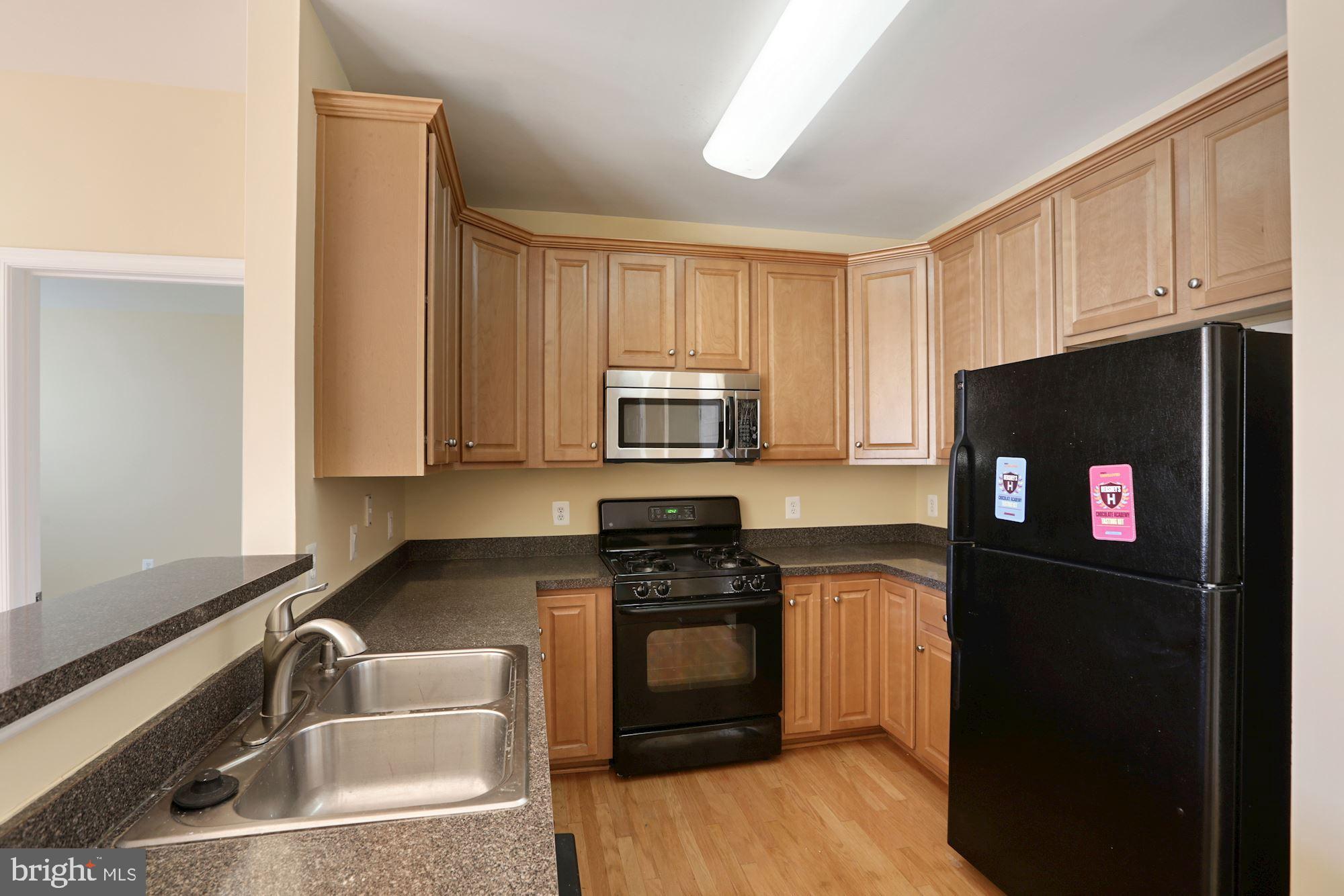 3830 Lightfoot Street, Unit 427 Chantilly, VA 20151 - Photo 9 of 37